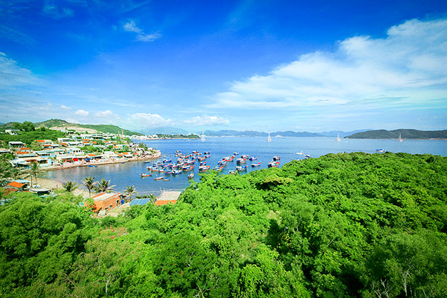 Vé máy bay giá rẻ Vietnam Airlines từ Hà Nội đi Nha Trang
